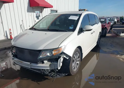 2015 Honda Odyssey Touring/Touring Elite z USA, uszkodzony, nr VIN 5FNRL5H91FB112847